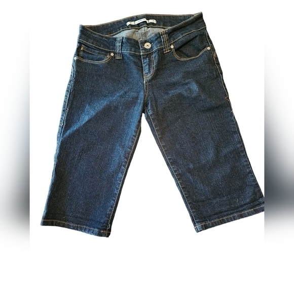 JUNIORS Capri jeans size 9. - Picture 1 of 7